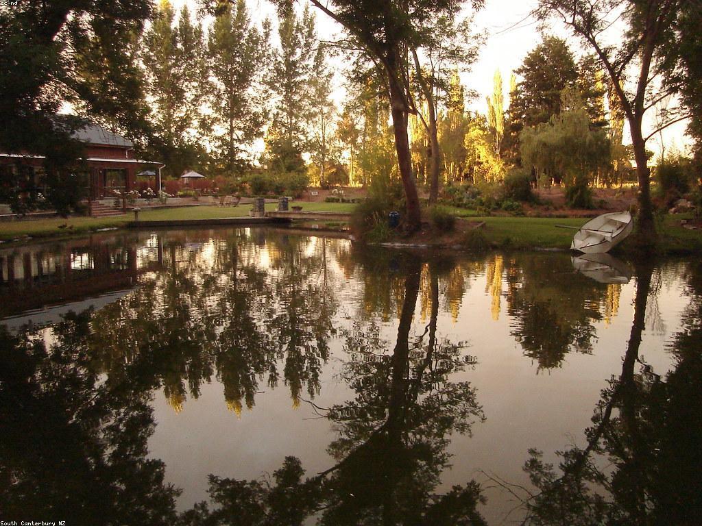 ការផែនការប្រកួត និង ការស្នាក់នៅ៖ វិធីសាស្ត្រដើម្បីធ្វើឲ្យការប្រកួតរបស់អ្នកទទួលបានជោគជ័យ